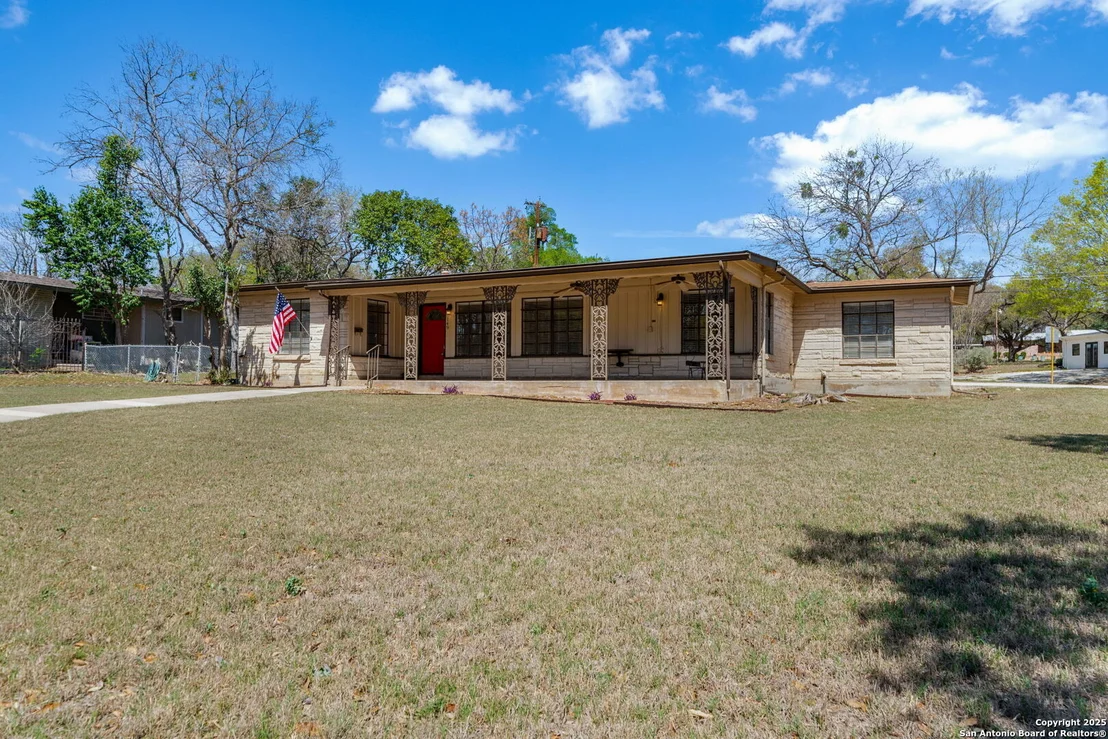 Photo of 149 Harriett