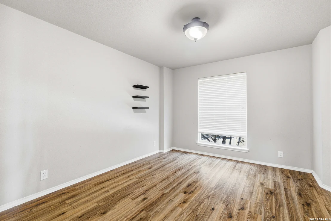Photo of 514 Erica