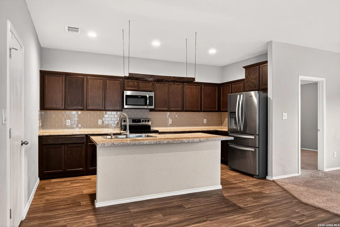 Photo of 4619 HEATHERS CROSS