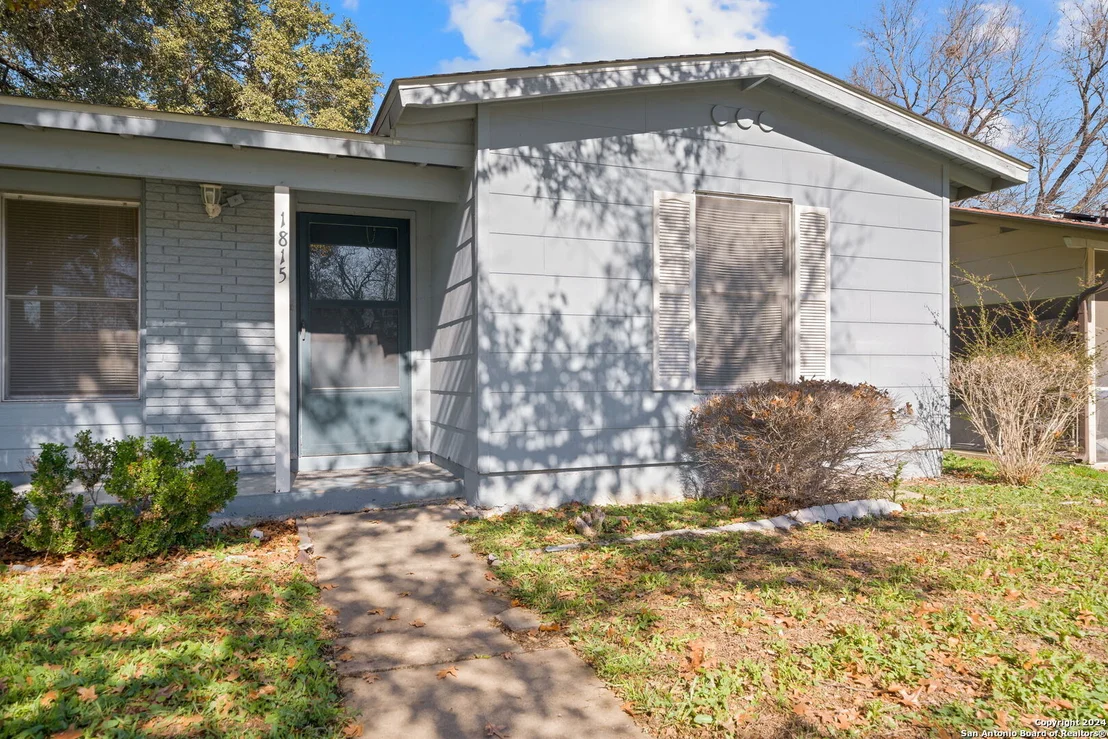 Photo of 1815 Montview