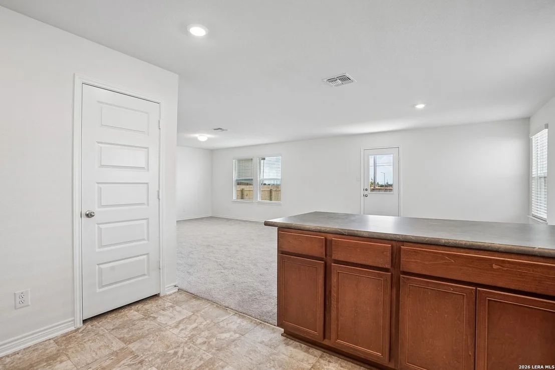 Photo of 4806 BROADSIDE AVENUE