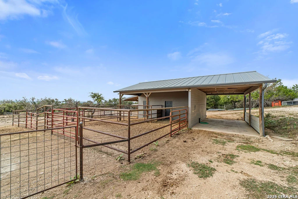 Photo of 309 Burney