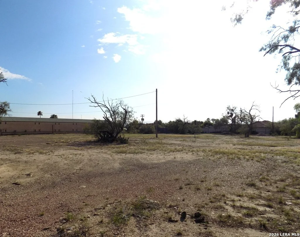 Photo of 2028 DEL RIO BLVD.