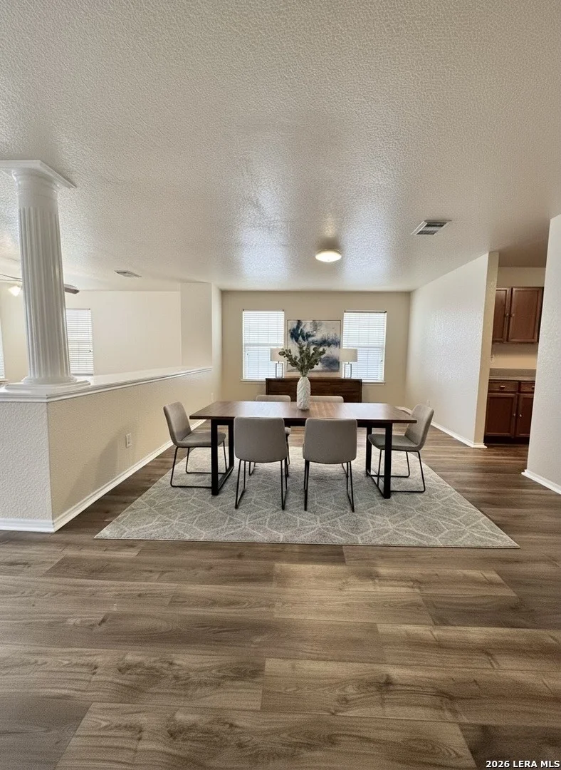 Photo of 7405 Forest Edge