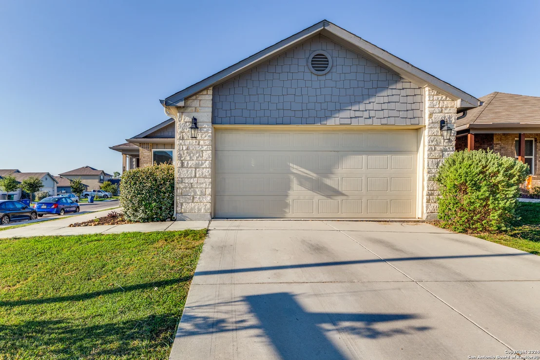 Photo of 9006 GIBBONS TRCE
