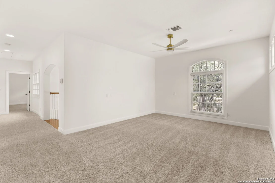 Photo of 25960 Bent Bluff