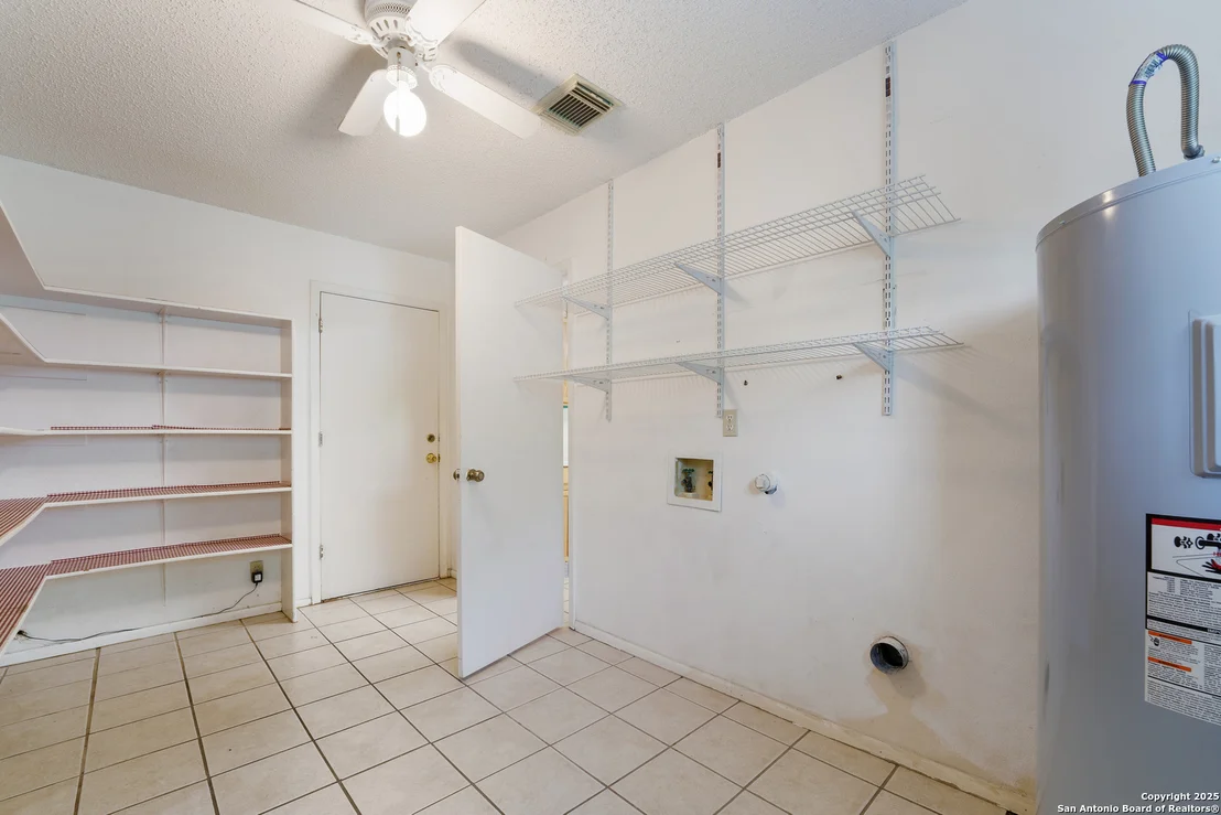 Photo of 6635 Meadow Dawn