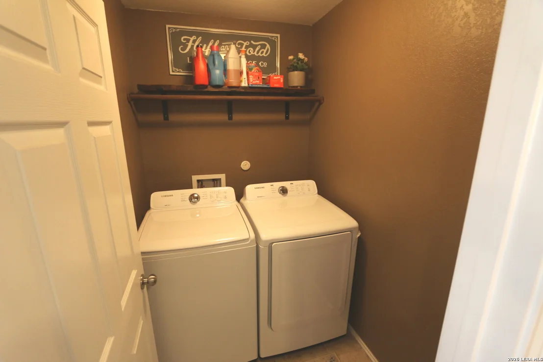 Photo of 449 Auburn Park