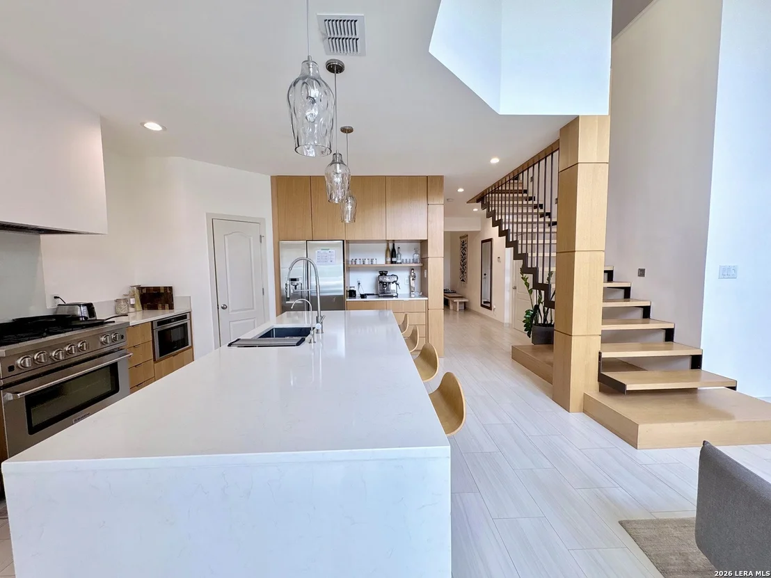 Photo of 23906 Viento Oaks
