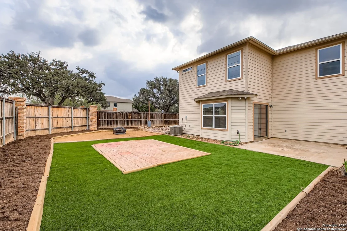 Photo of 203 Adelaide Oaks