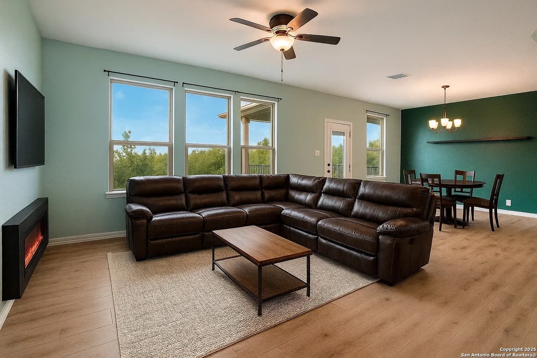Photo of 4447 Tivoli