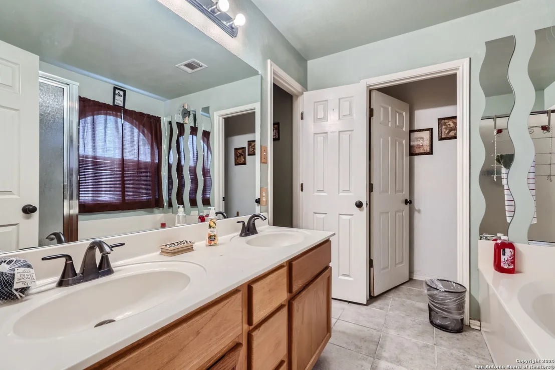 Photo of 4518 River Brook Dr
