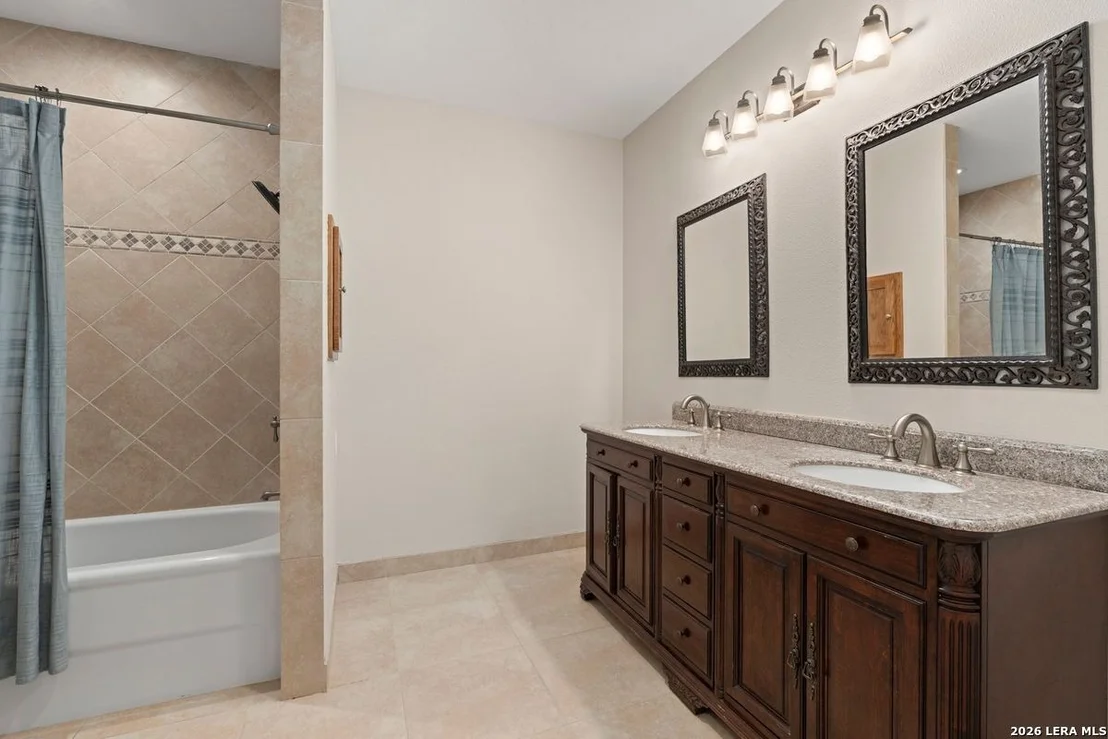 Photo of 5 REMINGTON CIR