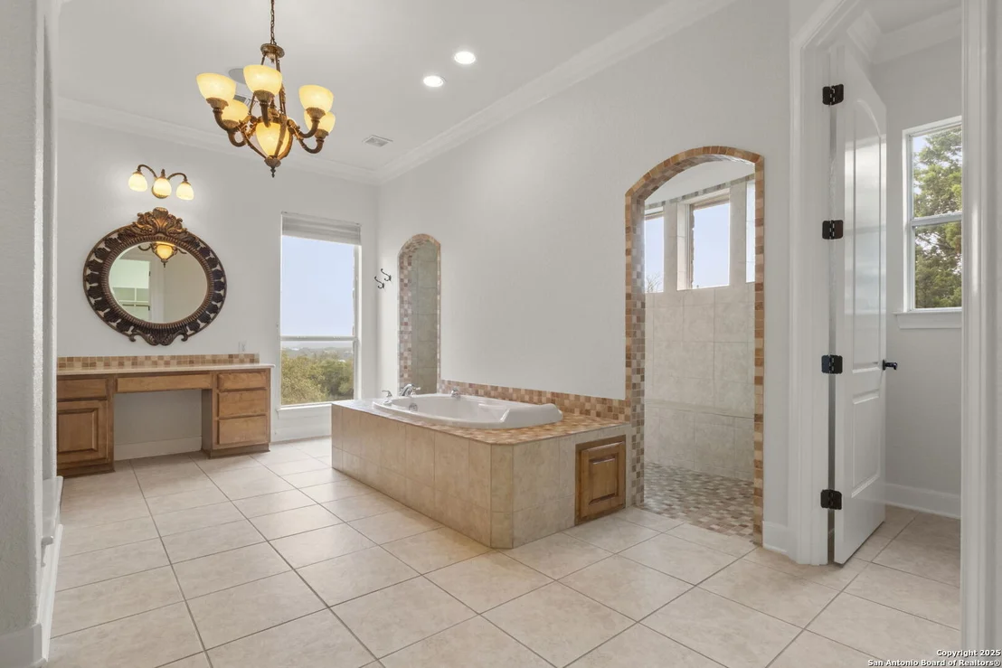 Photo of 1069 Fawn River