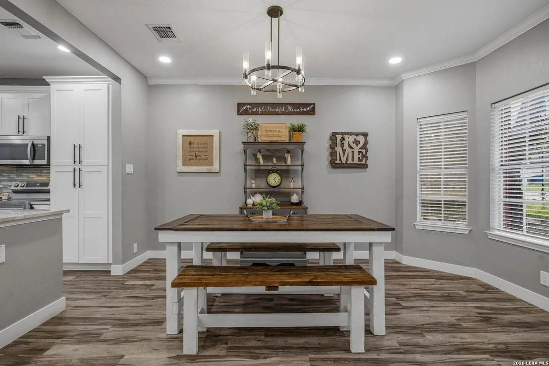 Photo of 9270 Ridge Post
