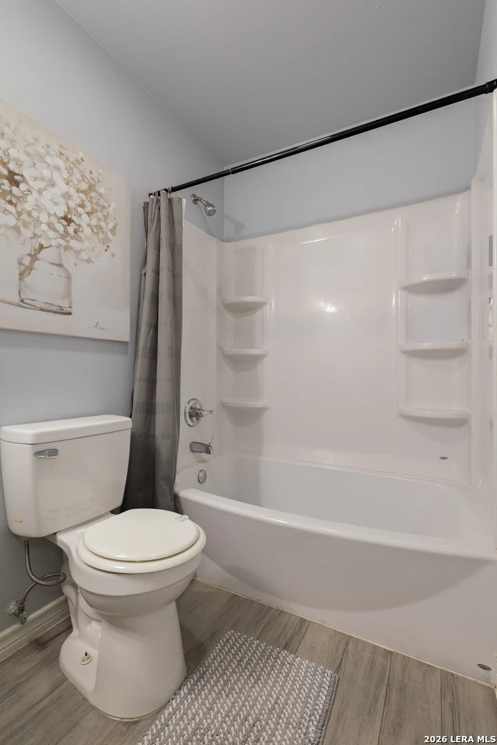 Photo of 2388 Oak Breeze Circle