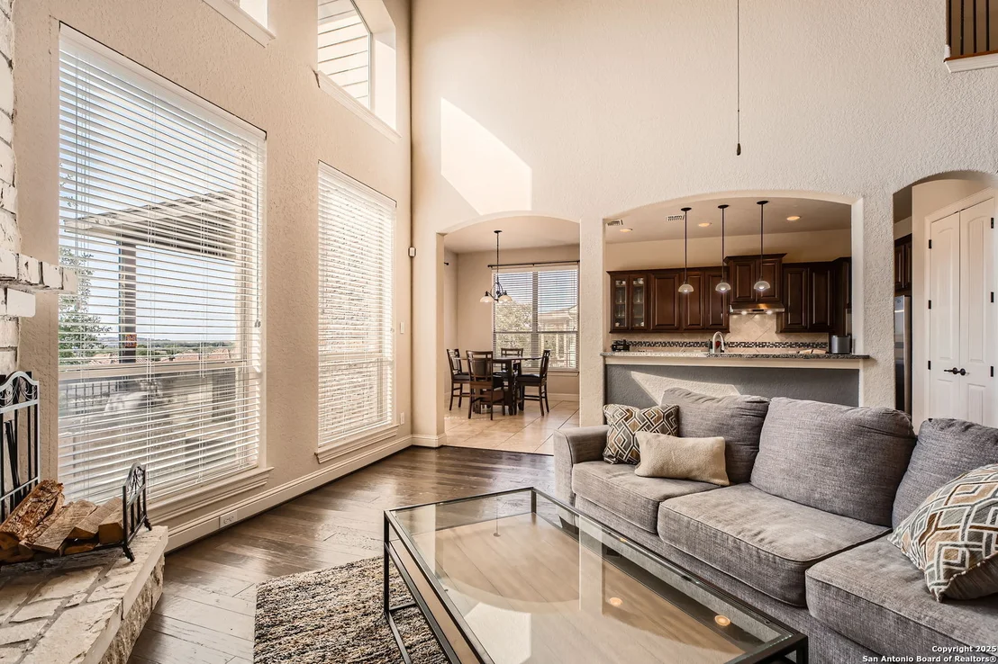 Photo of 25518 Coronado Bluff