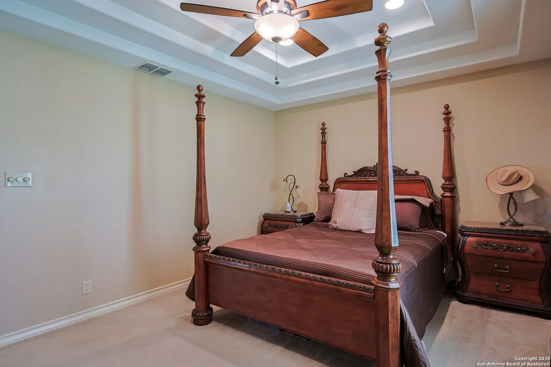 Photo of 2697 Oak Grove