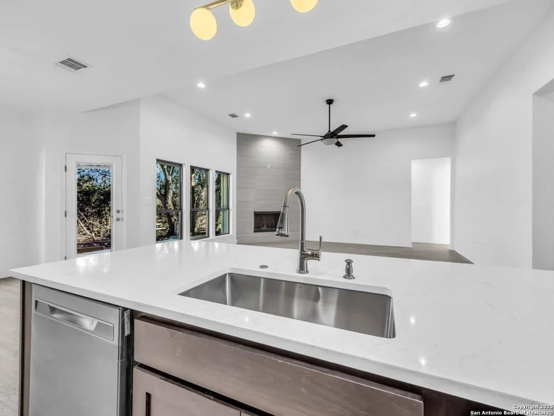 Photo of 241 Toucan Drive