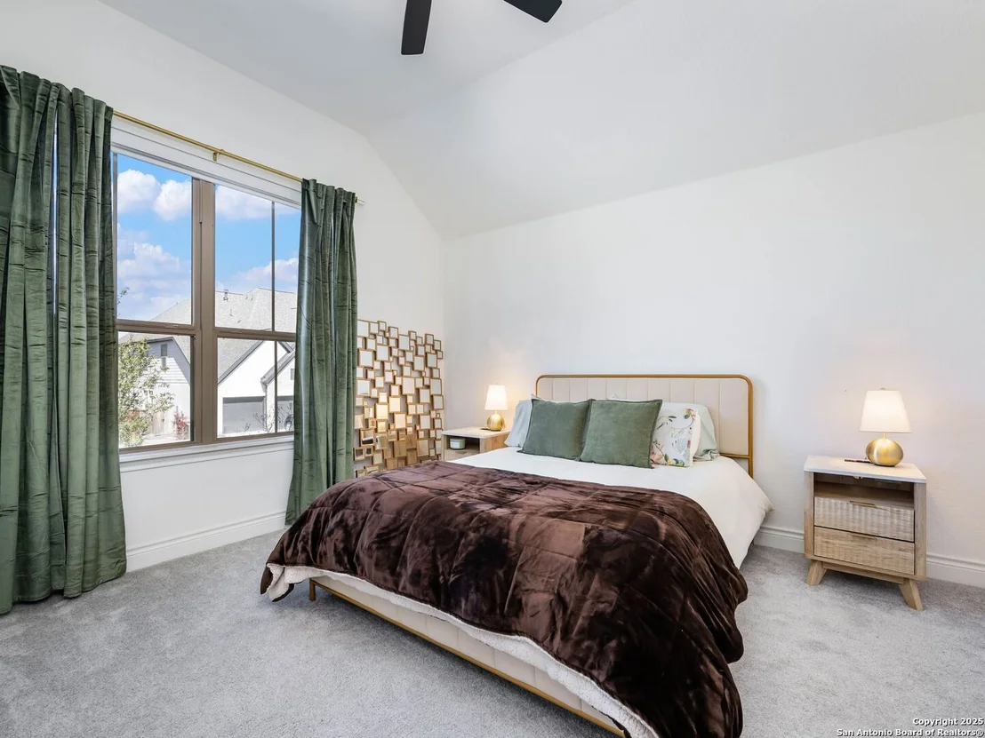 Photo of 9032 Beacon Ridge