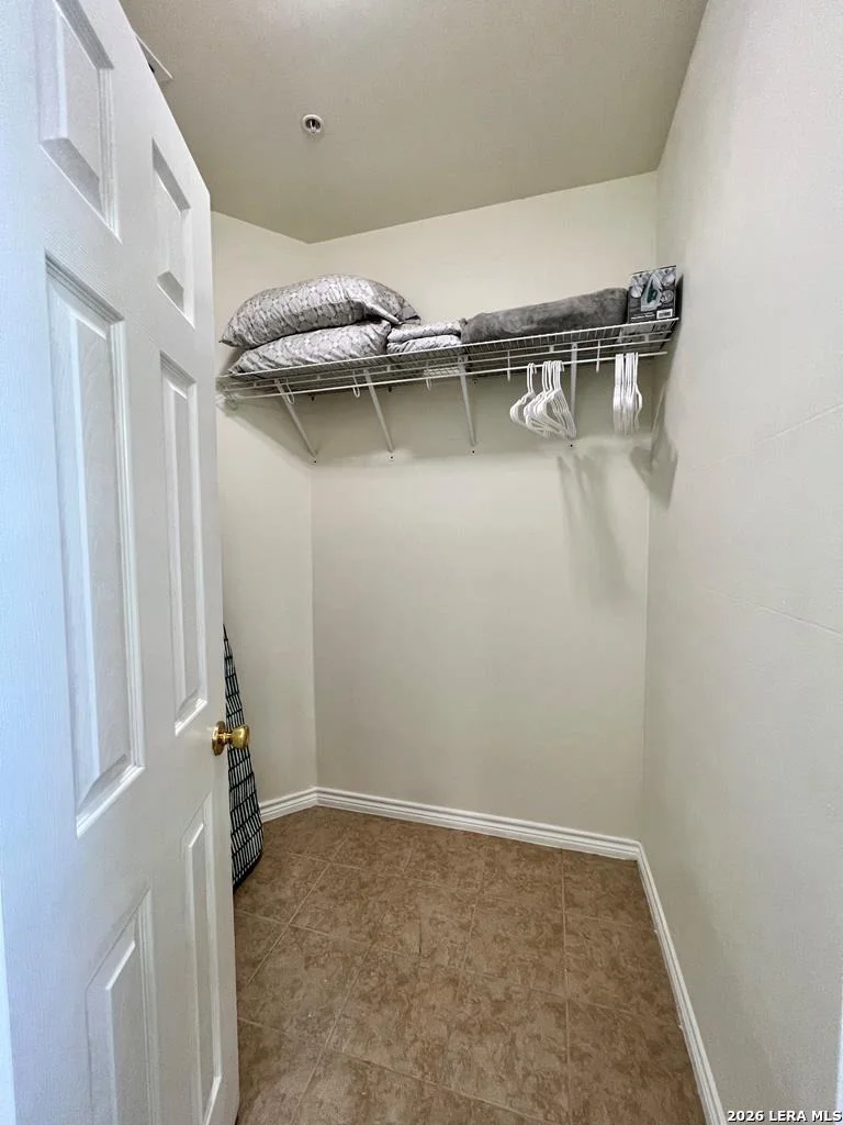 Photo of Unit 1 at 391 Riverside Dr.