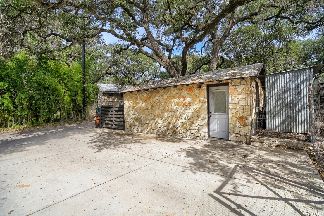 Photo of 19706 GREY FOREST DR