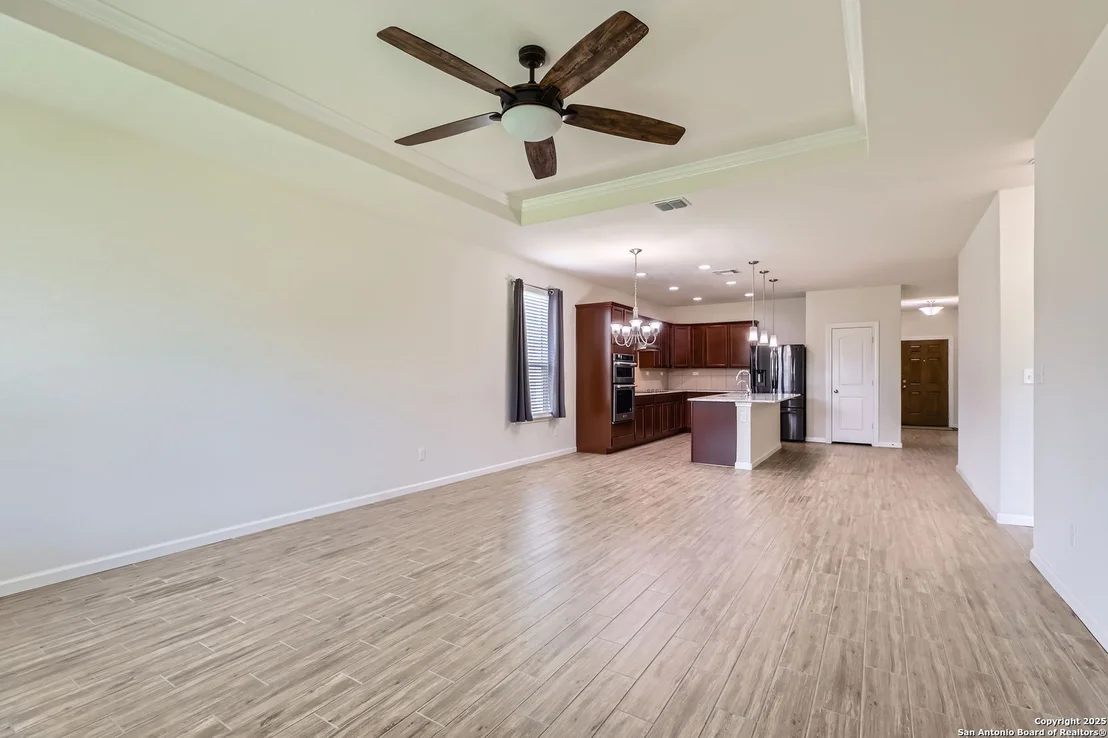 Photo of 2832 Klein Way