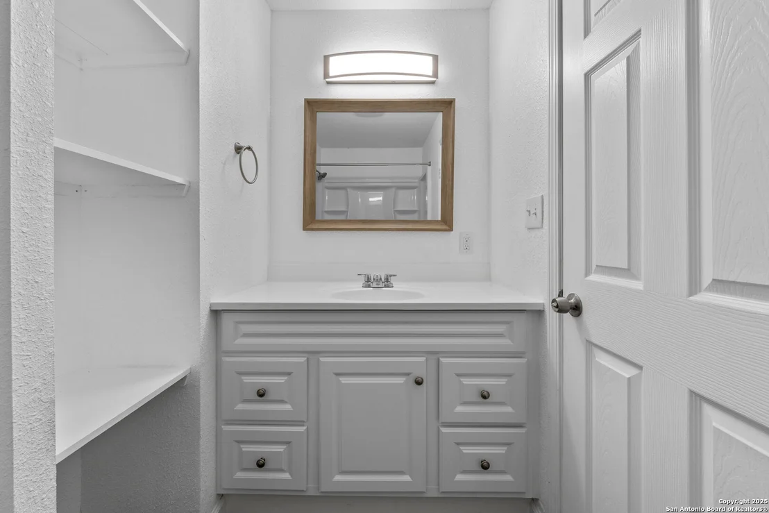 Photo of 143 Park Dr