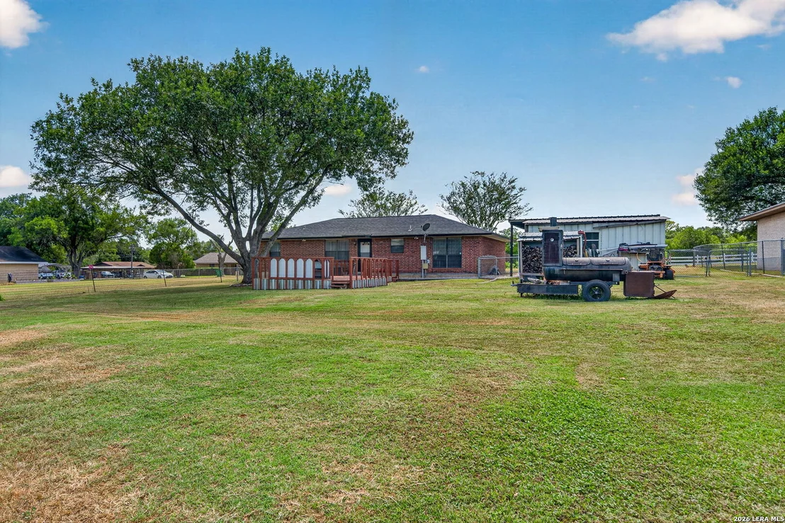 Photo of 325 WENDY LN