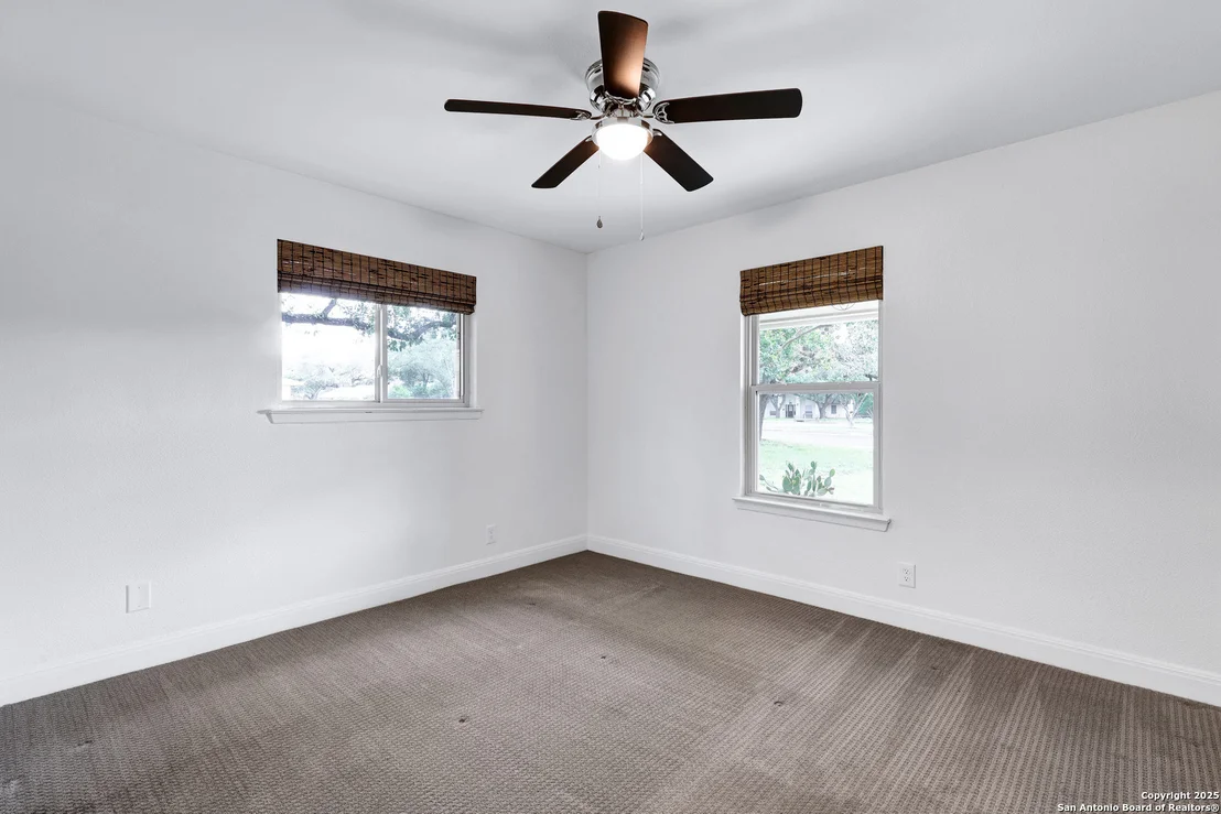 Photo of 2116 Turkey Ledge