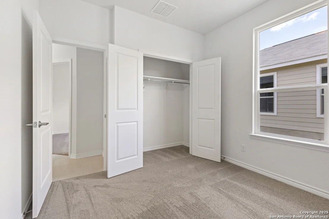 Photo of 405 Panther Way
