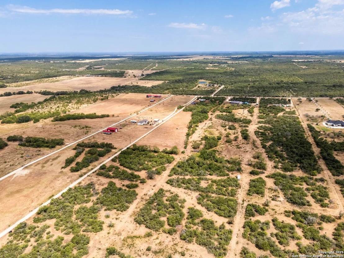 Photo of 1979 County Road 651