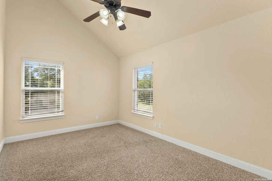 Photo of 246 Stonebrook Rdg