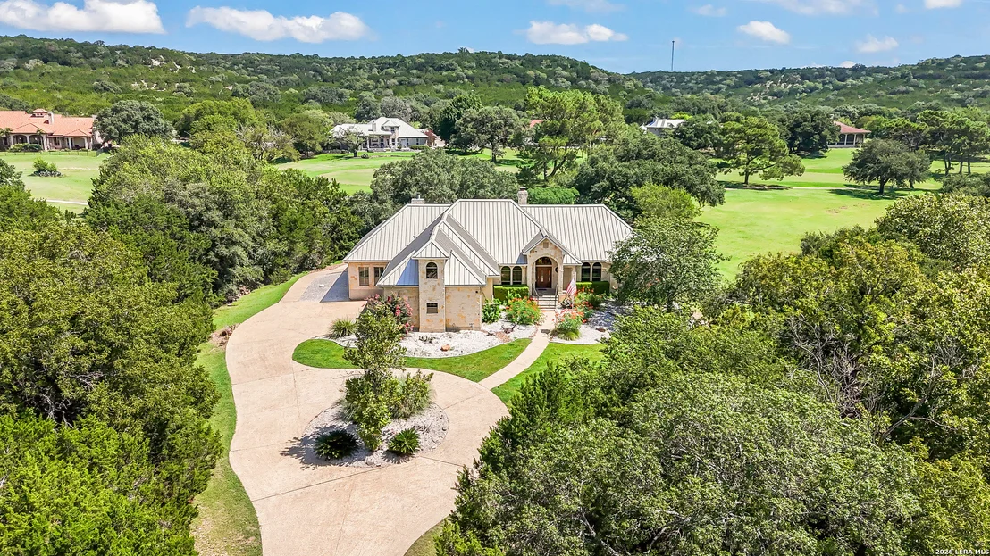 Photo of 111 White Tail Dr