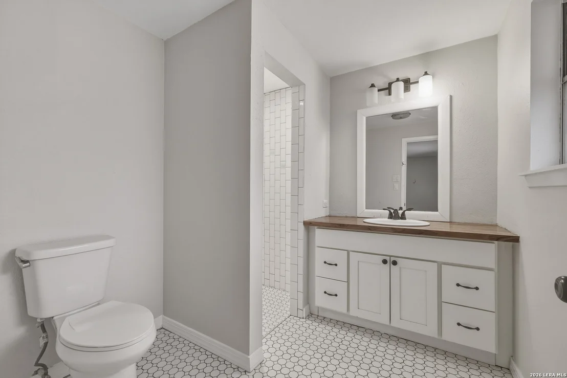 Photo of 630 Rocklyn