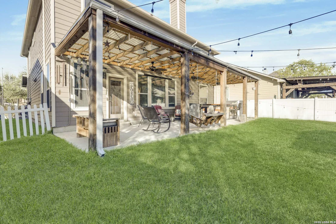 Photo of 125 Brook Shire