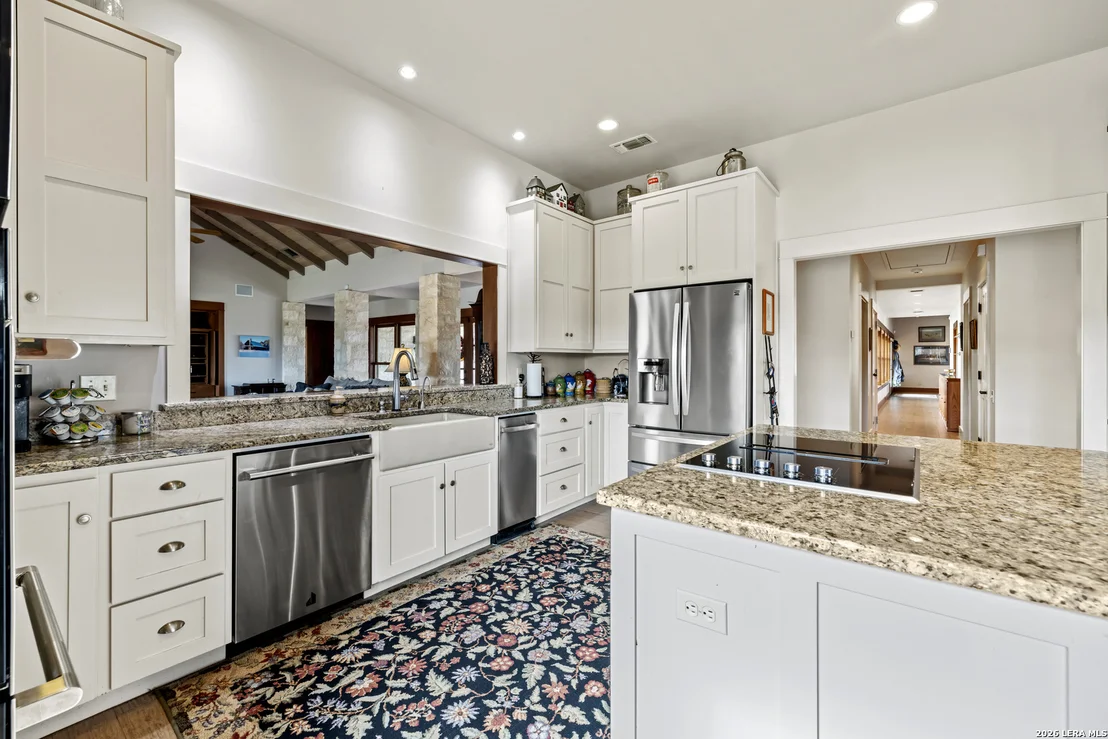 Photo of 957 Cedar Hills