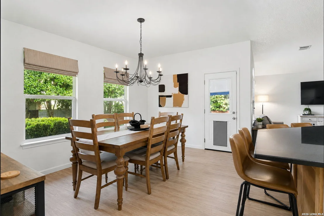 Photo of 516 THOREAU TRL