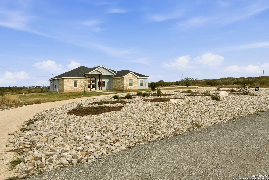 Photo of 59 Greystone Hills