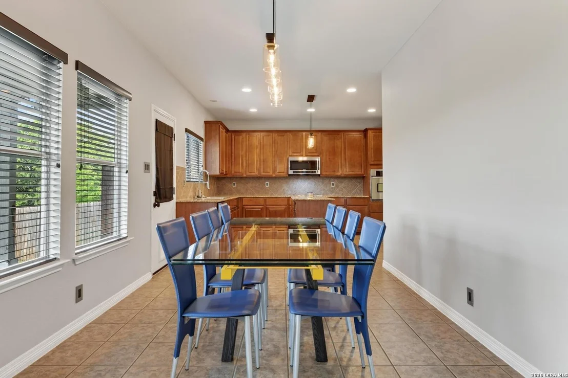 Photo of 8206 VALLEY WL