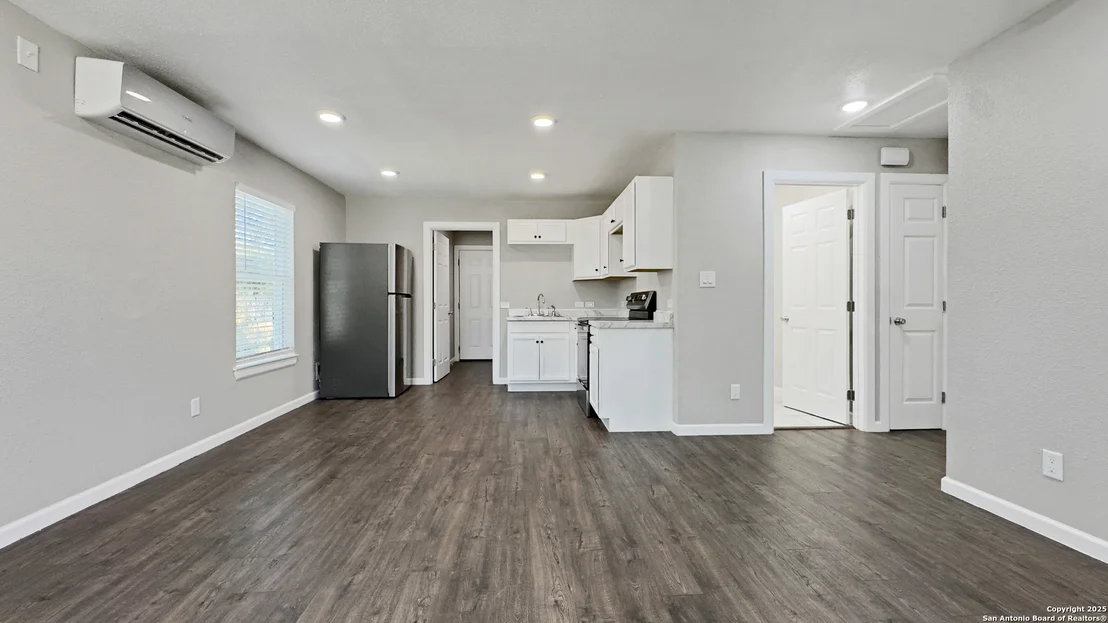 Photo of 249 Rosebud