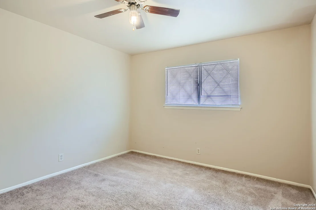 Photo of 7131 Glen Grove