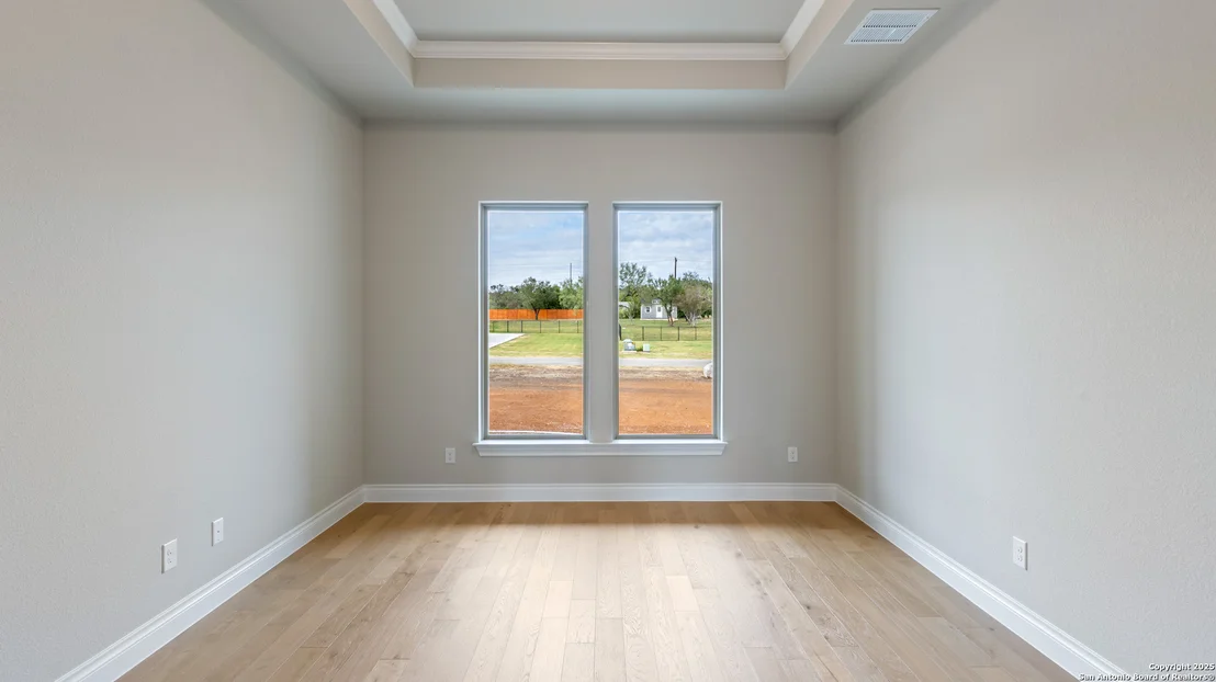 Photo of 109 Lazy Oak Pl