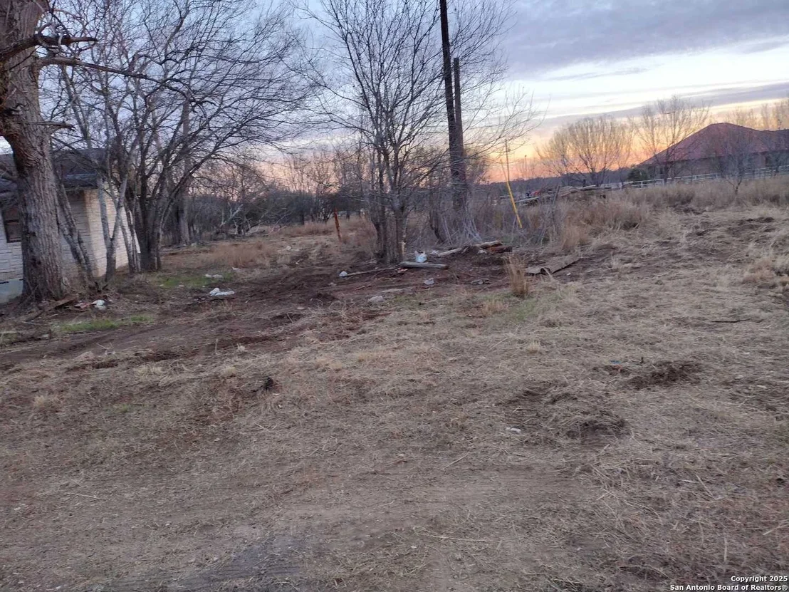 Photo of 14150 LUCKEY RD