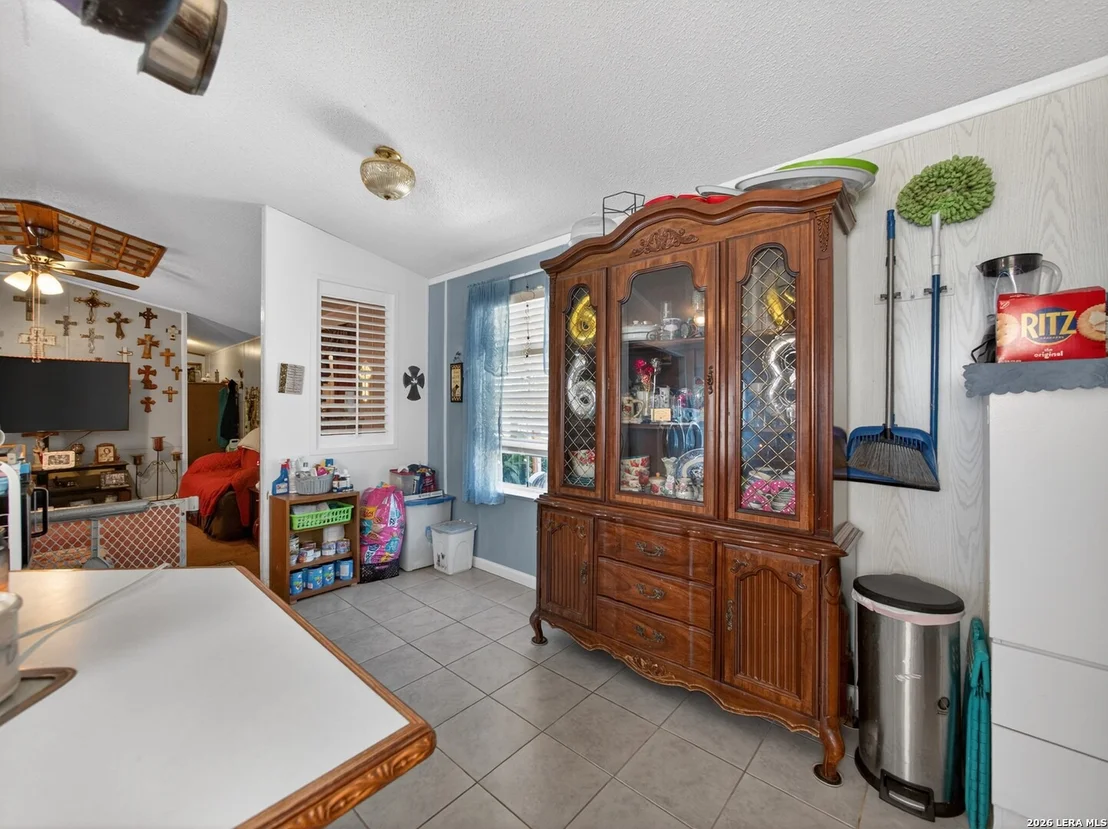 Photo of 953 Forest Oaks Dr