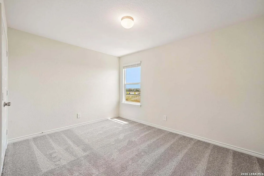 Photo of 10018 JAGGER AVENUE