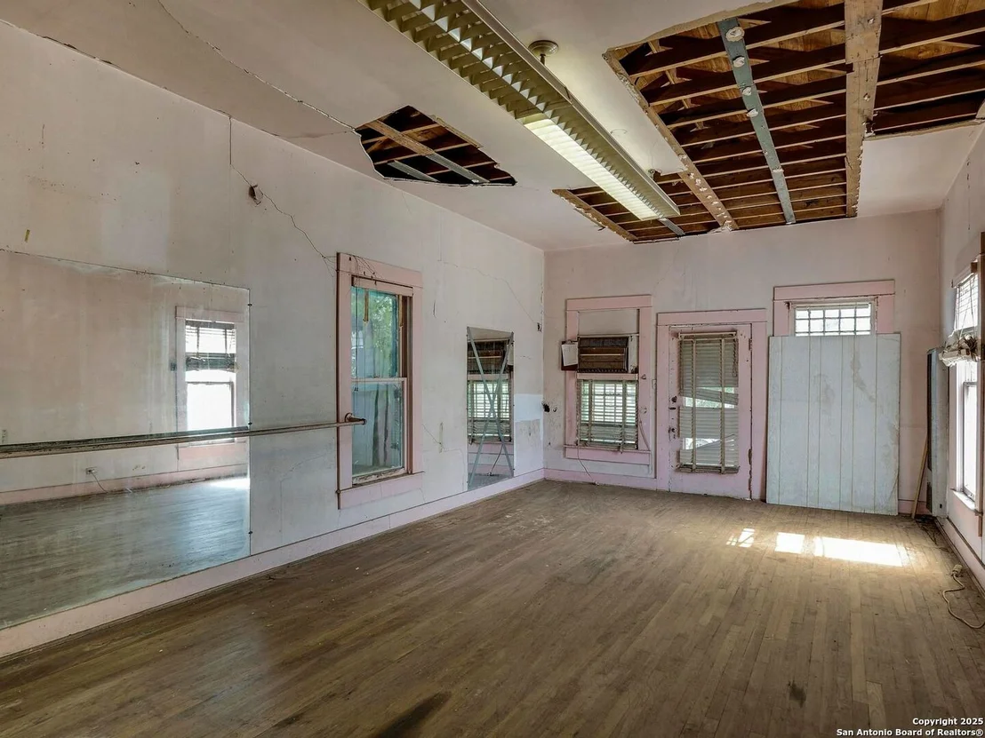 Photo of 102 Berkshire