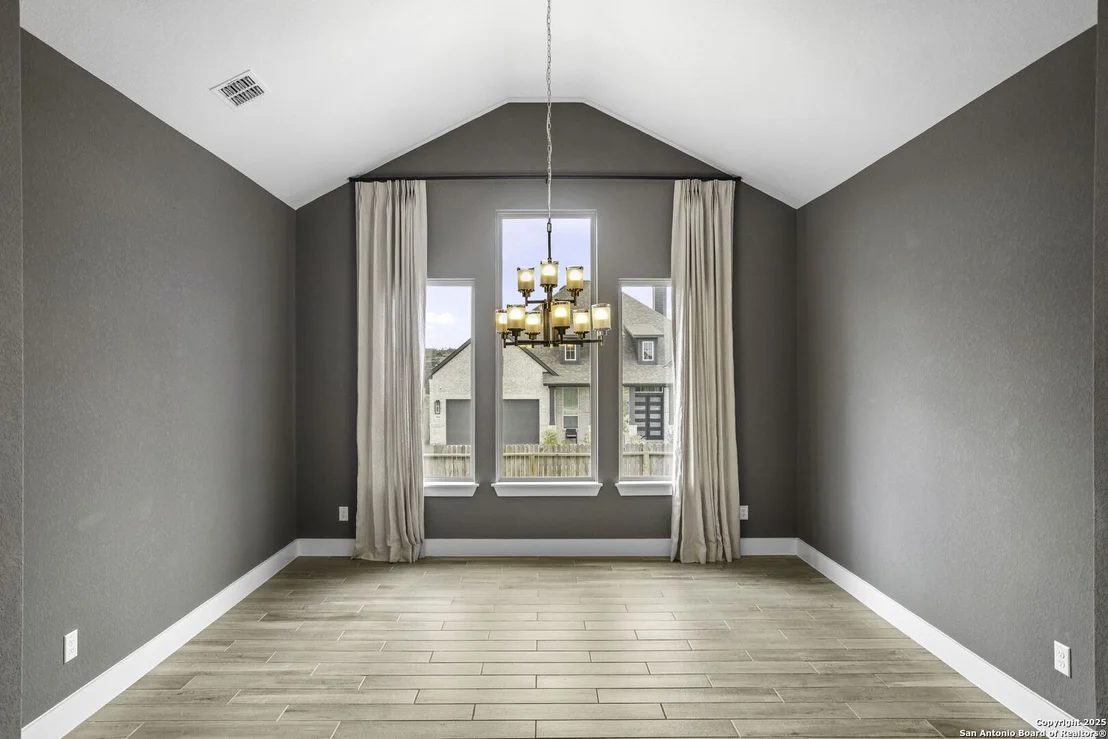 Photo of 3041 BRISTOW PARK