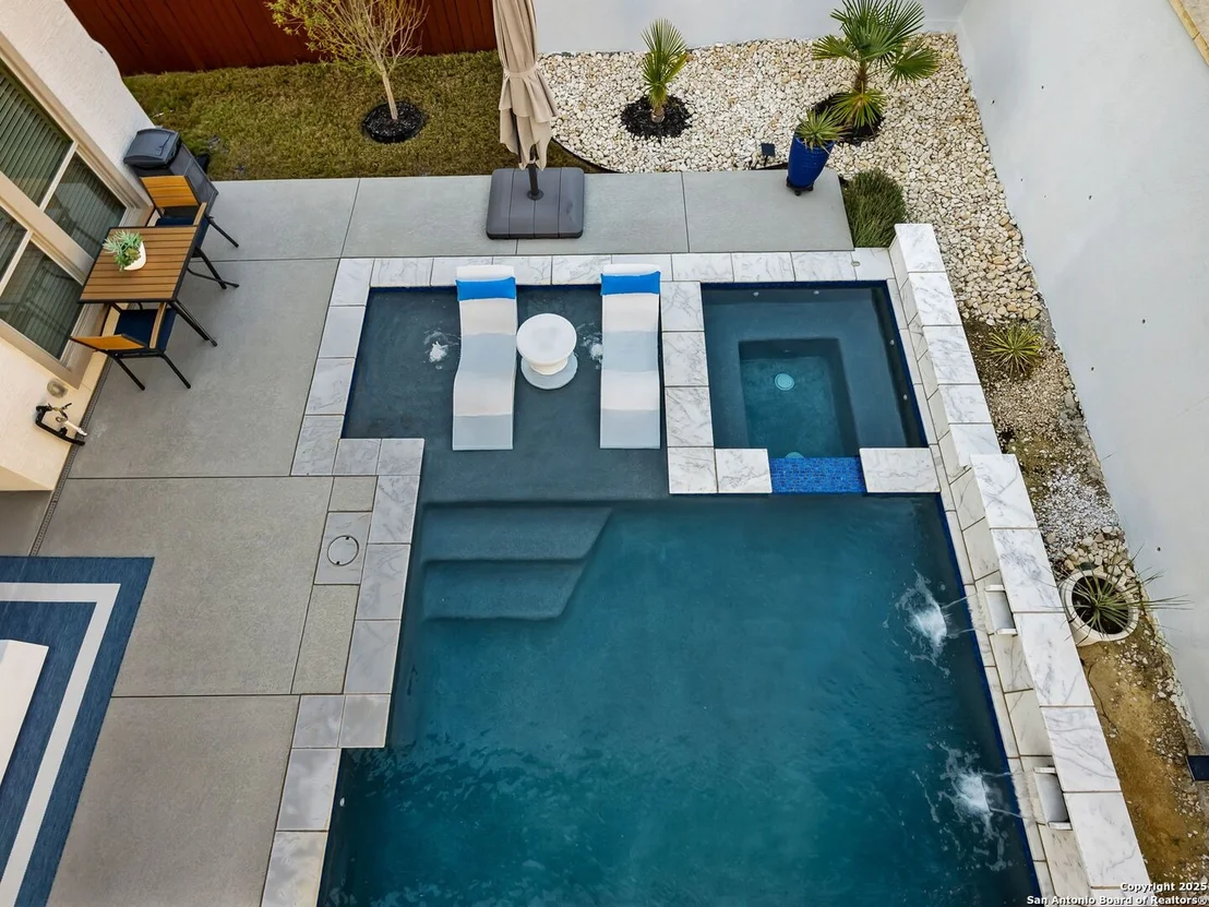 Photo of 27220 Highland