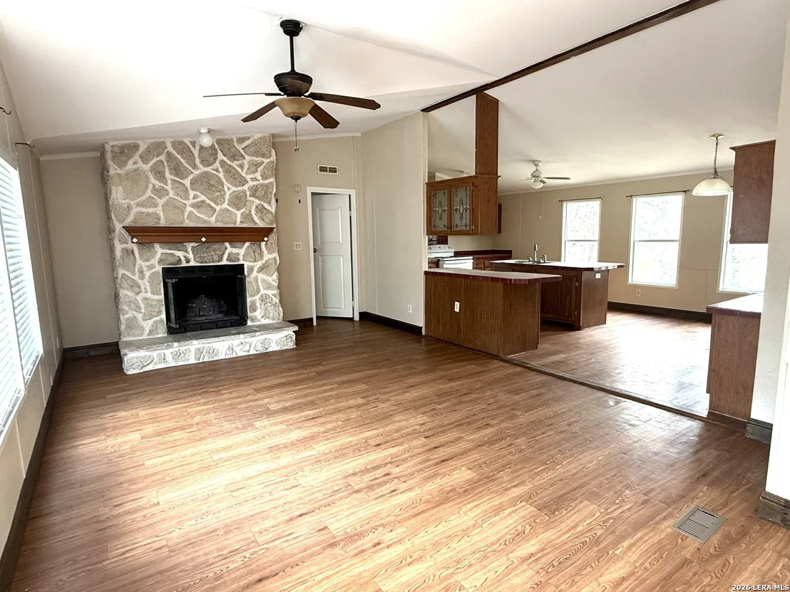 Photo of 22819 Grand Spg